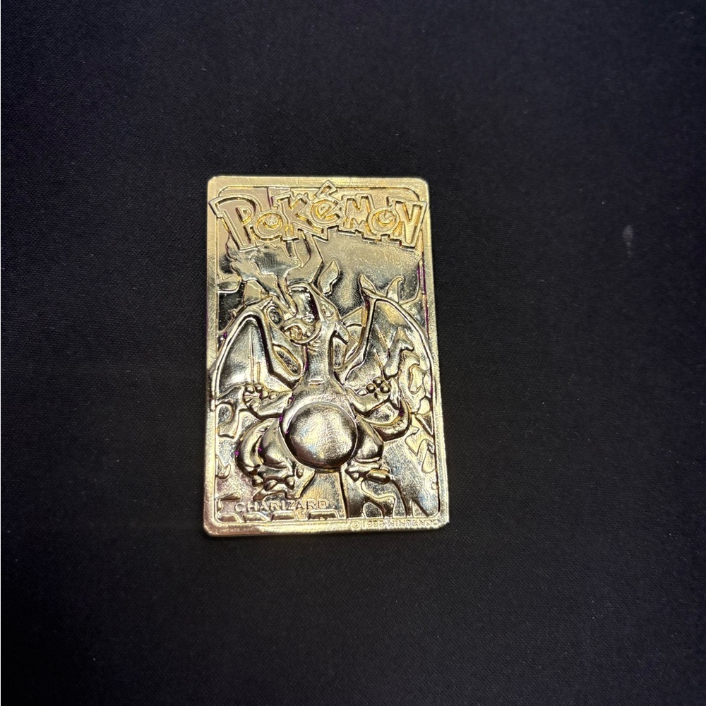 1999 Nintendo Charizard Limited Edition 23K Gold Plated Pokemon Card